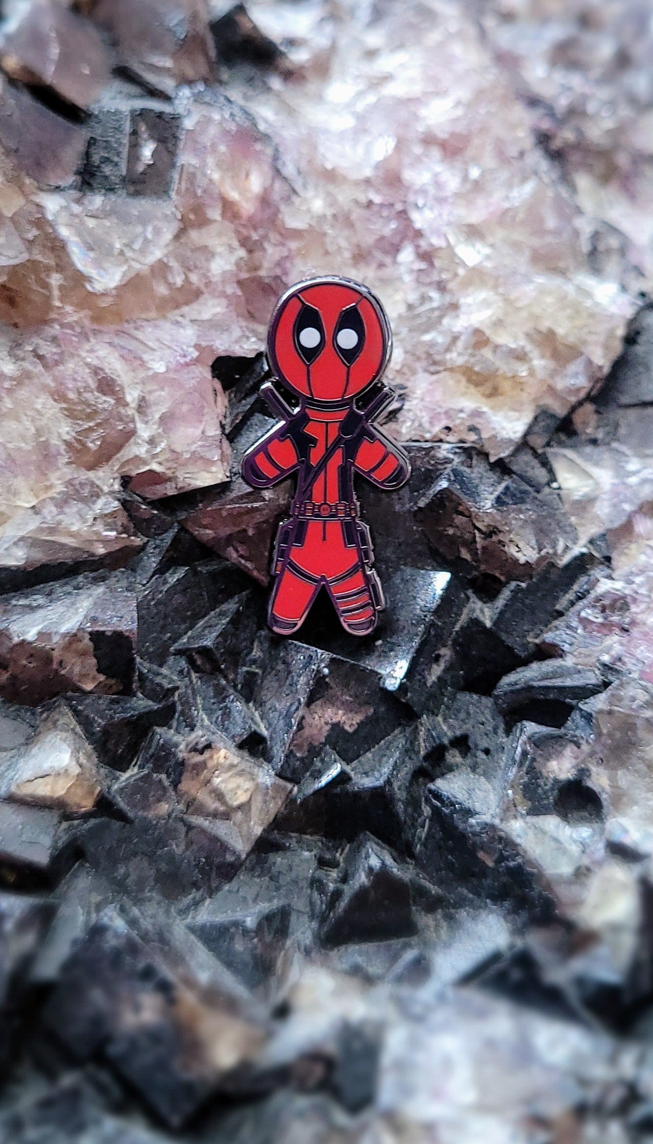 Mini D & W Pins