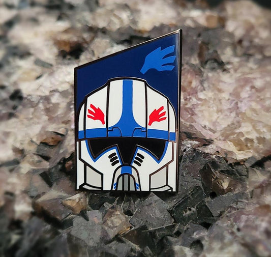 Hawk Pin