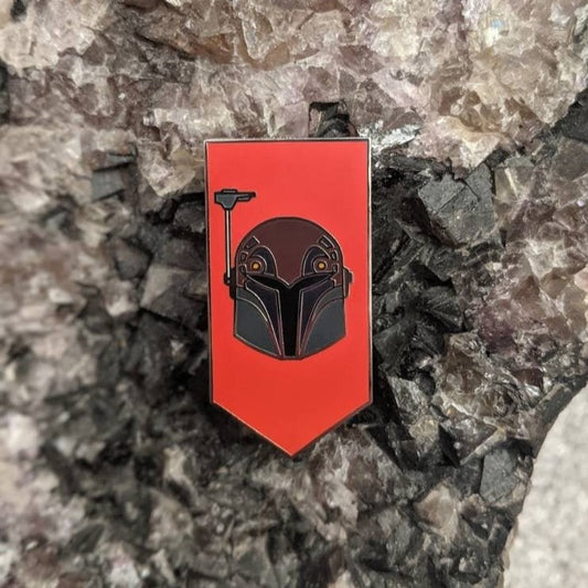 Sabine S1 Iron Heart Pin